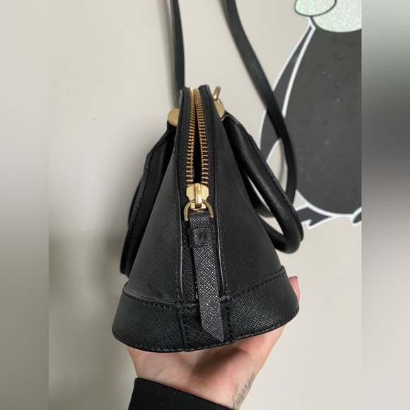 DKNY Saffiano Leather Purse - Picture 4 of 7